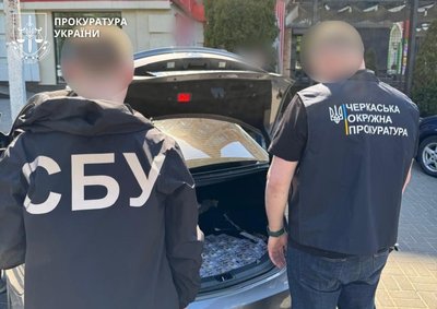16 тисяч доларів за оформлення інвалідності: у Черкасах засудили чоловіка 16 тисяч доларів за оформлення інвалідності: у Черкасах засудили чоловіка