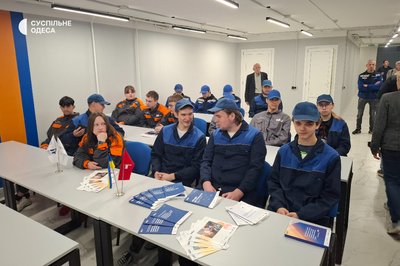 В Одеському профтехучилищі за кошти швейцарських партнерів оновили укриття В Одеському профтехучилищі за кошти швейцарських партнерів оновили укриття