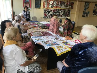 "Коли я щось створюю, мені легше жити" — 76-річна майстриня з Житомира "Коли я щось створюю, мені легше жити" — 76-річна майстриня з Житомира