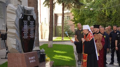 у Тернополі відкрили меморіал на честь загиблих правоохоронців у Тернополі відкрили меморіал на честь загиблих правоохоронців