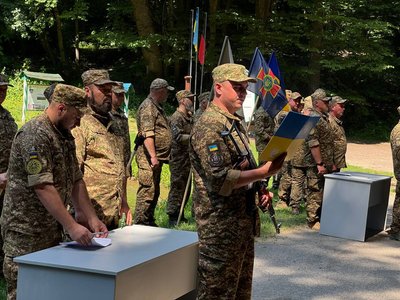 "Ховатись не варіант": у Холодному Яру на Черкащині новобранці Нацгвардії склали присягу "Ховатись не варіант": у Холодному Яру на Черкащині новобранці Нацгвардії склали присягу