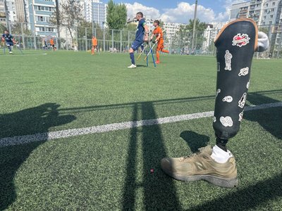 "Той, хто виходить на поле в ампфутболі, — вже переможець": у Черкасах відбувся товариський матч "Той, хто виходить на поле в ампфутболі, — вже переможець": у Черкасах відбувся товариський матч