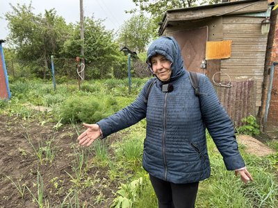 "Я завжди саджаю рано": на Полтавщині люди почали висаджувати розсаду овочів "Я завжди саджаю рано": на Полтавщині люди почали висаджувати розсаду овочів