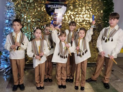 Сопілкарі, Дударики, молодша група Сопілкарі, Дударики, молодша група