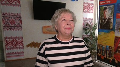 "Для мене це честь": як у Хмельницькому ліцеї вшановують пам’ять Артема Мазура "Для мене це честь": як у Хмельницькому ліцеї вшановують пам’ять Артема Мазура