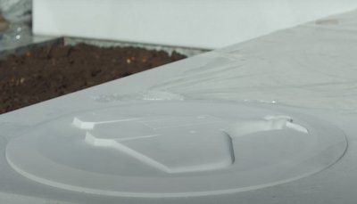 Дрон на могилі Дениса Монастирського Дрон на могилі Дениса Монастирського