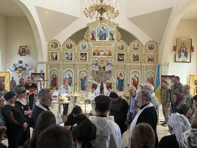Прощались на колінах: на Черкащині поховали захисника