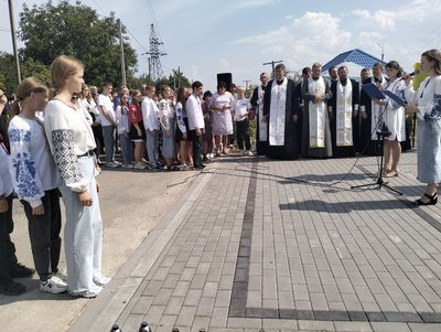 У громаді на Волині відкрили Алею слави в пам'ять про загиблих військових У громаді на Волині відкрили Алею слави в пам'ять про загиблих військових