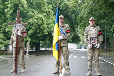 В Ужгороді попрощалися із захисником Євгенієм Буко