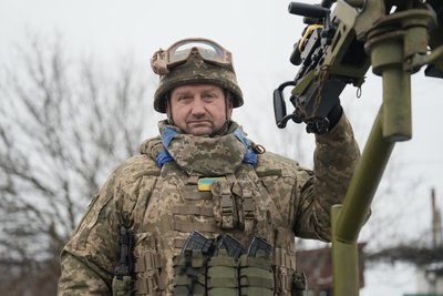 “Чого там тільки не літає, збивали все”: бійці МВГ окремого батальйону розповіли про роботу на прикритті на Сумщині “Чого там тільки не літає, збивали все”: бійці МВГ окремого батальйону розповіли про роботу на прикритті на Сумщині