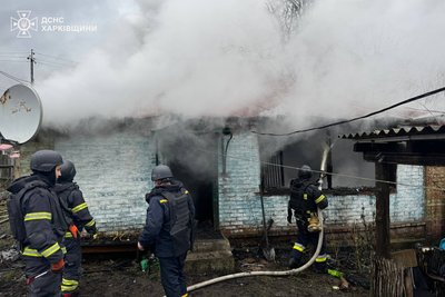 Через атаку російських БпЛА у Богодухівській громаді сталася пожежа в житловому будинку 23 грудня Через атаку російських БпЛА у Богодухівській громаді сталася пожежа в житловому будинку 23 грудня