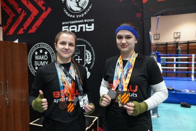 "Дівчата з харизмою": дві сум'янки здобули нагороди на розіграші Кубка України з боксу "Дівчата з харизмою": дві сум'янки здобули нагороди на розіграші Кубка України з боксу