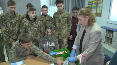 предмет "Захист України", нова програма Захисту України, домедична допомога предмет "Захист України", нова програма Захисту України, домедична допомога