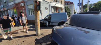 В центрі Житомира ДТП за участі чотирьох авто: рух частково ускладнений В центрі Житомира ДТП за участі чотирьох авто: рух частково ускладнений