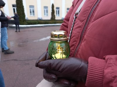 10 років війни — у Житомирі вшанували пам'ять Героїв Небесної Сотні