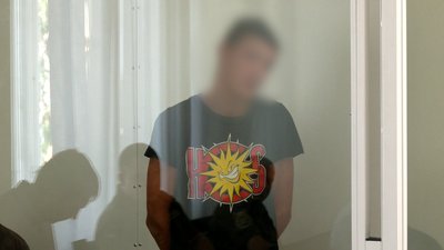 У Чернігові обрали запобіжний захід двом чоловікам, яких підозрюють у диверсії на залізниці У Чернігові обрали запобіжний захід двом чоловікам, яких підозрюють у диверсії на залізниці