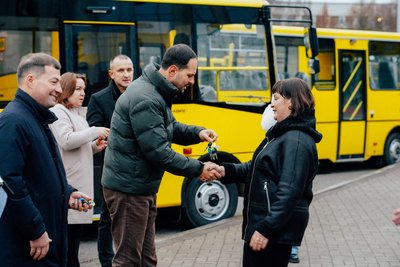 шкільні автобуси шкільні автобуси