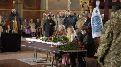Вірив у вільну Україну: у Черкасах попрощалися із захисником Вірив у вільну Україну: у Черкасах попрощалися із захисником