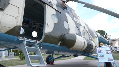 "Життя не залежить від наказів": пілот 18-ї бригади авіації Микола Любарець про незалежність України "Життя не залежить від наказів": пілот 18-ї бригади авіації Микола Любарець про незалежність України