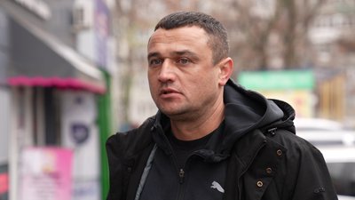 Заміна замків та зниклі печатки: у Кропивницькому підприємець-волонтер збирається судитись з орендодавцем Заміна замків та зниклі печатки: у Кропивницькому підприємець-волонтер збирається судитись з орендодавцем