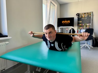 У Львові проходить реабілітацію військовий, який утратив на фронті ногу У Львові проходить реабілітацію військовий, який утратив на фронті ногу