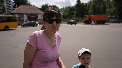 "Тут буде просто пательня": у Чернігові на вулиці Єськова спиляють понад 100 дерев через ремонт дороги "Тут буде просто пательня": у Чернігові на вулиці Єськова спиляють понад 100 дерев через ремонт дороги