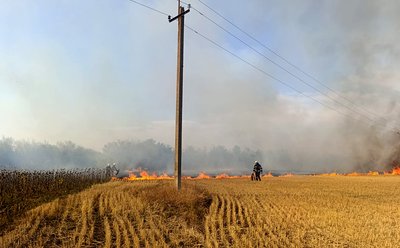 Горів балкон багатоповерхівки: у Миколаєві врятували чоловіка Горів балкон багатоповерхівки: у Миколаєві врятували чоловіка