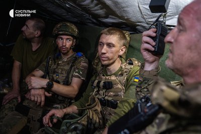 бійці роти вогневої підтримки "Чорний Лебідь" на позиціях, Часів Яр, Донеччина, 9 липня 2024 року