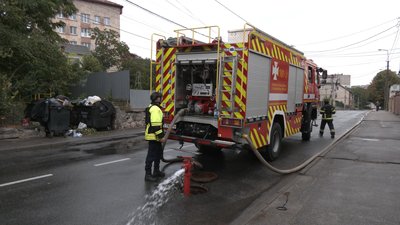 пожежники, рятувальники пожежники, рятувальники