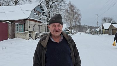 "Тільки давали б влітку": жителі яких прикордонних сіл Чернігівщини отримали 19 400 грн на дрова та коли отримають інші "Тільки давали б влітку": жителі яких прикордонних сіл Чернігівщини отримали 19 400 грн на дрова та коли отримають інші