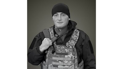 На Чернігівщині 2 липня поховали чотирьох бійців На Чернігівщині 2 липня поховали чотирьох бійців