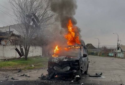 "Не можу залишити людей". Інтерв’ю з волонтером Андрієм Пєтуховим про евакуацію під обстрілами на Херсонщині "Не можу залишити людей". Інтерв’ю з волонтером Андрієм Пєтуховим про евакуацію під обстрілами на Херсонщині