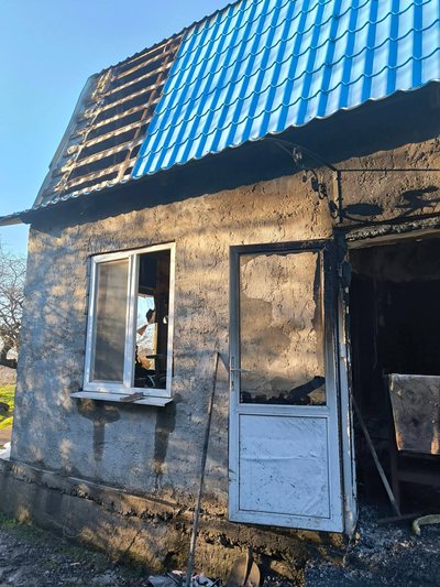 У Кілії пожежа знищила житло багатодітної родини: мати трьох дітей збирає кошти У Кілії пожежа знищила житло багатодітної родини: мати трьох дітей збирає кошти