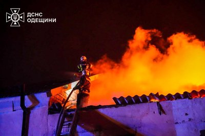 РФ атакувала Одещину дронами: пошкоджено дитсадок, будинок, поранена людина РФ атакувала Одещину дронами: пошкоджено дитсадок, будинок, поранена людина