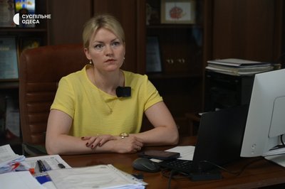"Набираю одразу 20 літрів": як Чорноморськ живе без централізованого водопостачання після атаки РФ "Набираю одразу 20 літрів": як Чорноморськ живе без централізованого водопостачання після атаки РФ