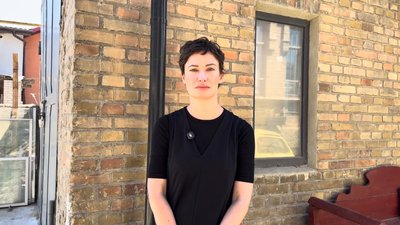 "Все ще тут": перформанс Марії Прошковської відбувся в музеї на Рівненщині "Все ще тут": перформанс Марії Прошковської відбувся в музеї на Рівненщині