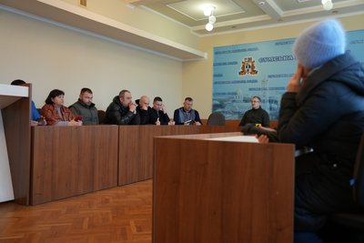 "Земля просідає, хрести хиляться". Чи поновлять будівництво Алеї Слави на кладовищі у Сумах "Земля просідає, хрести хиляться". Чи поновлять будівництво Алеї Слави на кладовищі у Сумах
