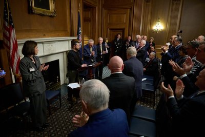 Володимир Зеленський виступає перед сенаторами США у Конгресі, Вашингтон, 12 грудня 2023 року Володимир Зеленський виступає перед сенаторами США у Конгресі, Вашингтон, 12 грудня 2023 року