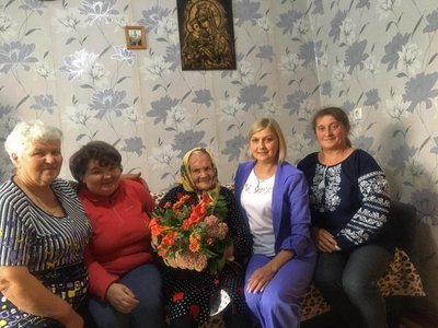 11 онуків, 26 правнуків і 2 праправнуків: довгожительці з Волині виповнилося 92 роки 11 онуків, 26 правнуків і 2 праправнуків: довгожительці з Волині виповнилося 92 роки