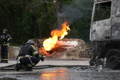 Пожежа на АЗС у Шевченківському районі Харкова, вдень 22 липня 2026 року Пожежа на АЗС у Шевченківському районі Харкова, вдень 22 липня 2026 року