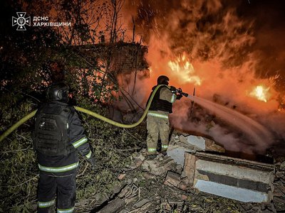 Через атаку РФ по Приколотному загинув чоловік, сталася пожежа вночі 25 вересня 2025 року Через атаку РФ по Приколотному загинув чоловік, сталася пожежа вночі 25 вересня 2025 року