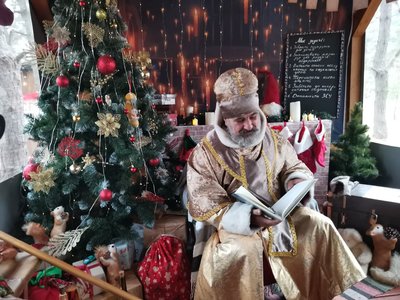 "Діти повинні вірити у чудеса": на околиці Полтави облаштували резиденцію святого Миколая "Діти повинні вірити у чудеса": на околиці Полтави облаштували резиденцію святого Миколая