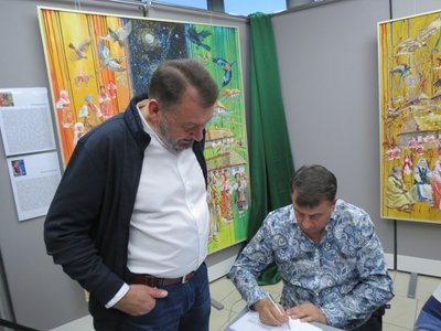Про себе має заявляти не сам автор, а винятково його творчість" — житомирський поет Олег Антонюк Про себе має заявляти не сам автор, а винятково його творчість" — житомирський поет Олег Антонюк