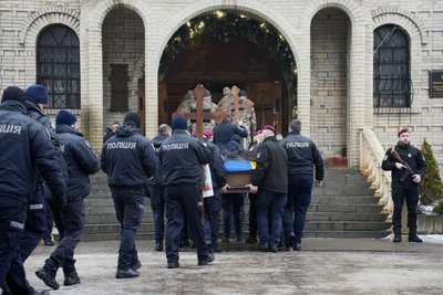 У Черкасах попрощалися із чотирма поліцейськими У Черкасах попрощалися із чотирма поліцейськими