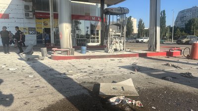 Пошкоджена АЗС в Київському районі Харкова Пошкоджена АЗС в Київському районі Харкова