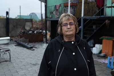 «Після зими, мабуть, і стін не лишиться». Як живуть мешканці пошкоджених через детонацію будинків у Піщанці «Після зими, мабуть, і стін не лишиться». Як живуть мешканці пошкоджених через детонацію будинків у Піщанці