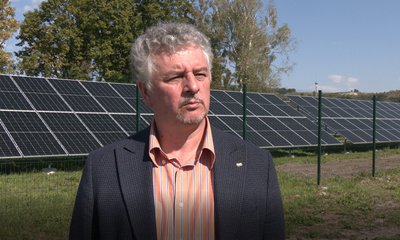 Олексій Думік, технічний експерт проєкту зі встановлення сонячних електростанцій Олексій Думік, технічний експерт проєкту зі встановлення сонячних електростанцій