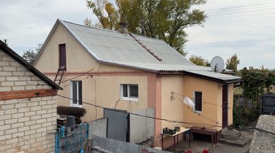 Перекритий дах у будинку Людмили Хрестище Донецька область 8 жовтня 2025 рік Перекритий дах у будинку Людмили Хрестище Донецька область 8 жовтня 2025 рік