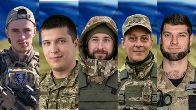Військові з Буковини Петро Баб'юк, Станіслав Чорней, Максим Іщенко, Олександр Доможилов та Вадим Цікул Військові з Буковини Петро Баб'юк, Станіслав Чорней, Максим Іщенко, Олександр Доможилов та Вадим Цікул