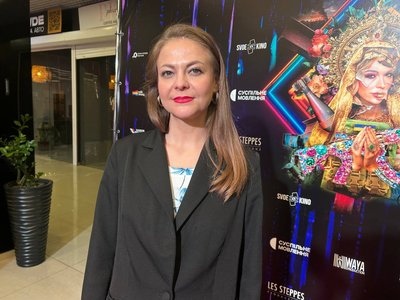 Іванна Хіцінська стала продюсеркою та авторкою сценарію фільму "Королеви радості" Іванна Хіцінська стала продюсеркою та авторкою сценарію фільму "Королеви радості"